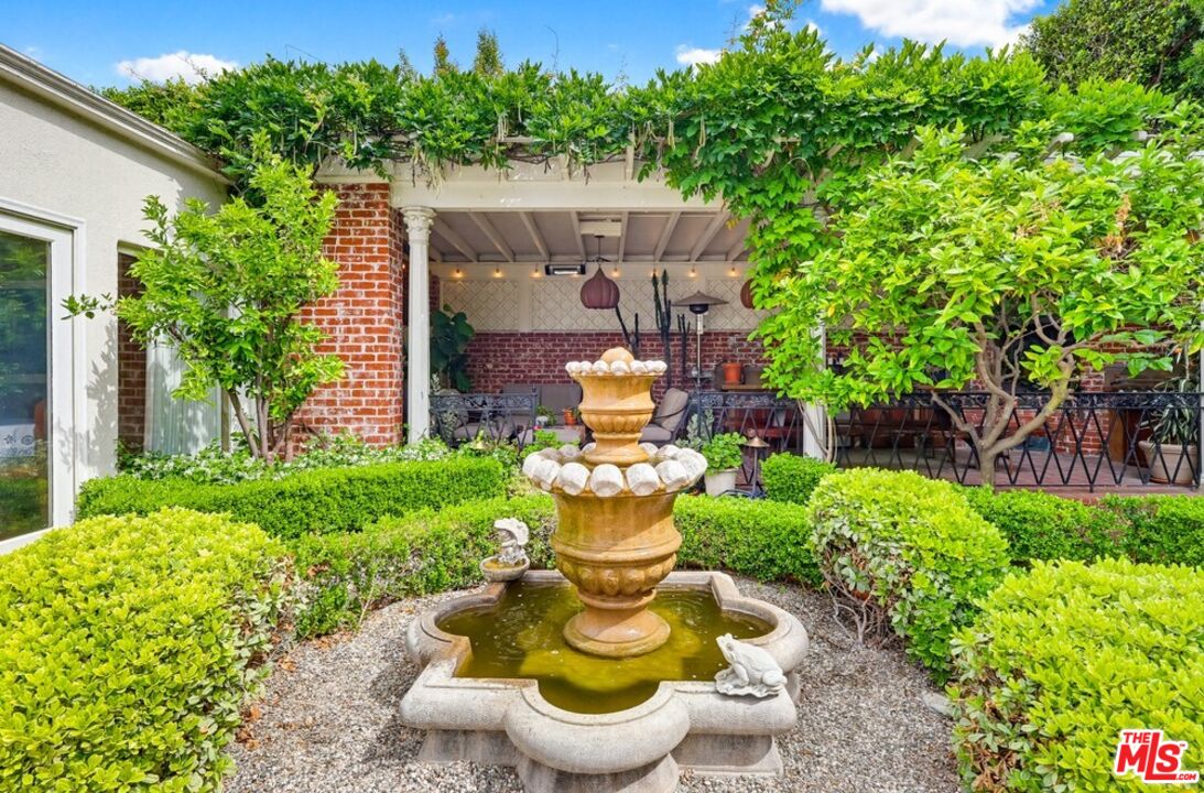 516 South Rimpau Boulevard Los Angeles, CA 90020 - Photo 67 of 72