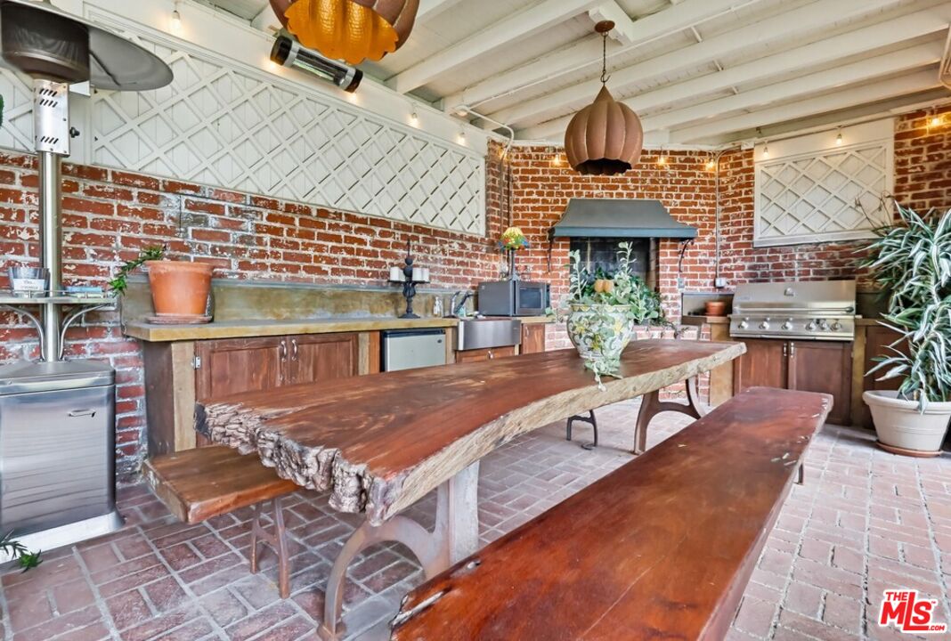 516 South Rimpau Boulevard Los Angeles, CA 90020 - Photo 70 of 72