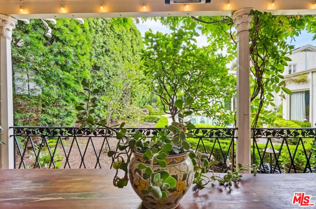 516 South Rimpau Boulevard Los Angeles, CA 90020 - Photo 72 of 72