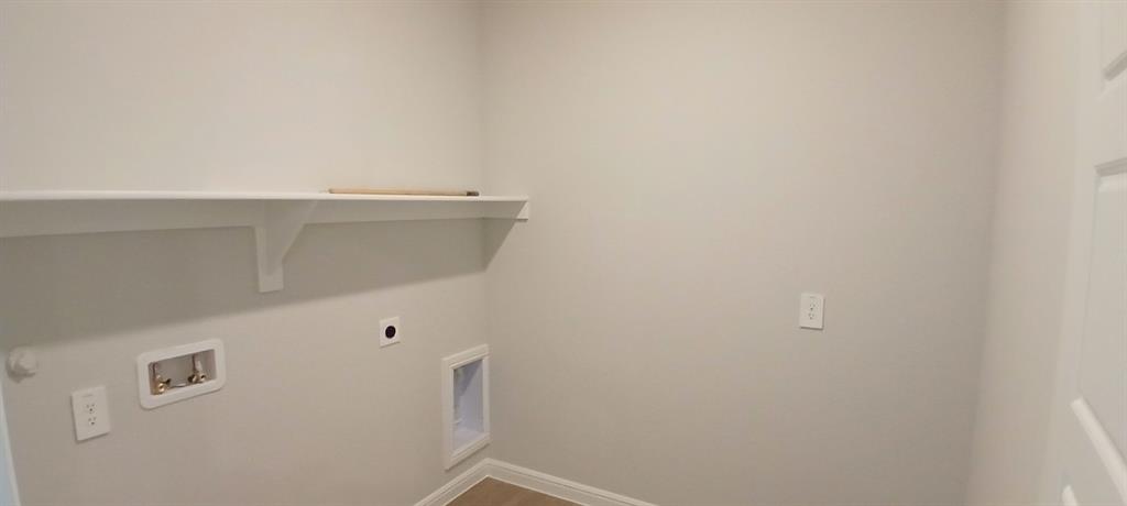 525 Pendleton Avenue Keene, TX 76059 - Photo 11 of 15 a view of an empty room