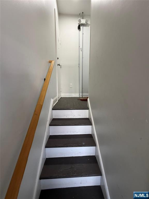 86 Ella Street Bloomfield, NJ 07003 - Photo 4 of 26