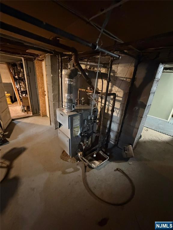 86 Ella Street Bloomfield, NJ 07003 - Photo 7 of 26