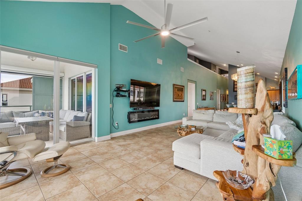 1038 Bellasol Way, Unit 403 Apollo Beach, FL 33572 - Photo 33 of 89