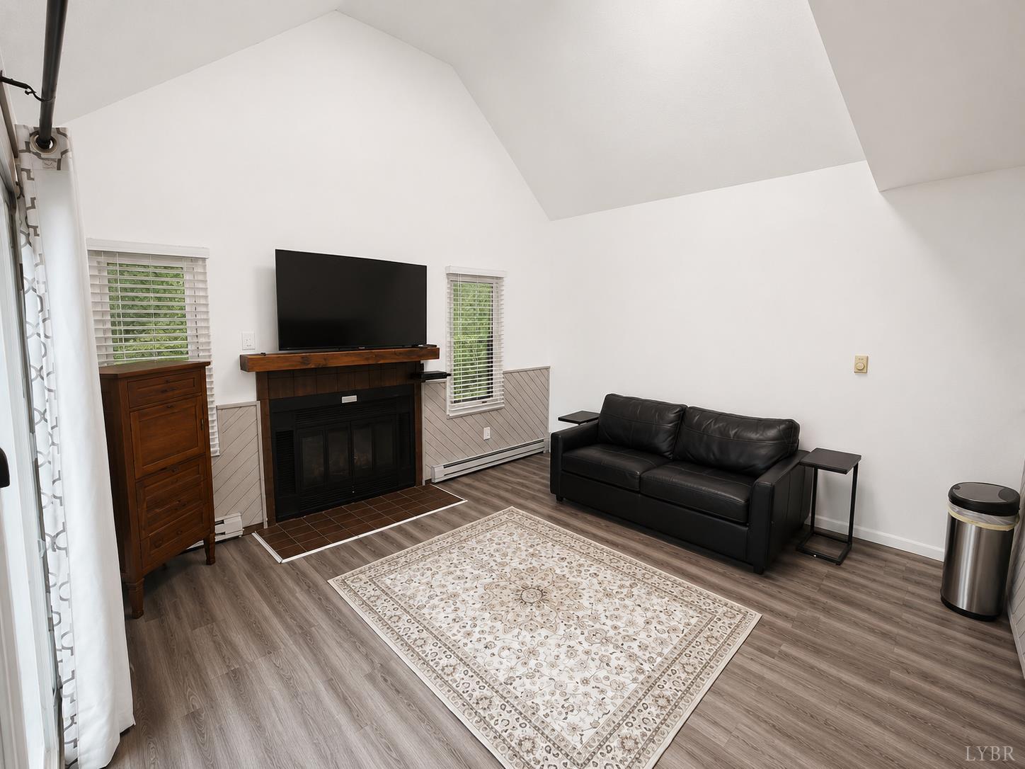 2213 Tanners Ridge Roseland, VA 22967 - Photo 9 of 21