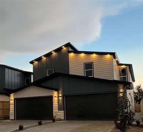 $2,900 | 1652 Hudspeth Avenue, Dallas, TX 75216