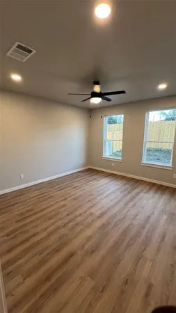 $2,900 | 1652 Hudspeth Avenue, Dallas, TX 75216