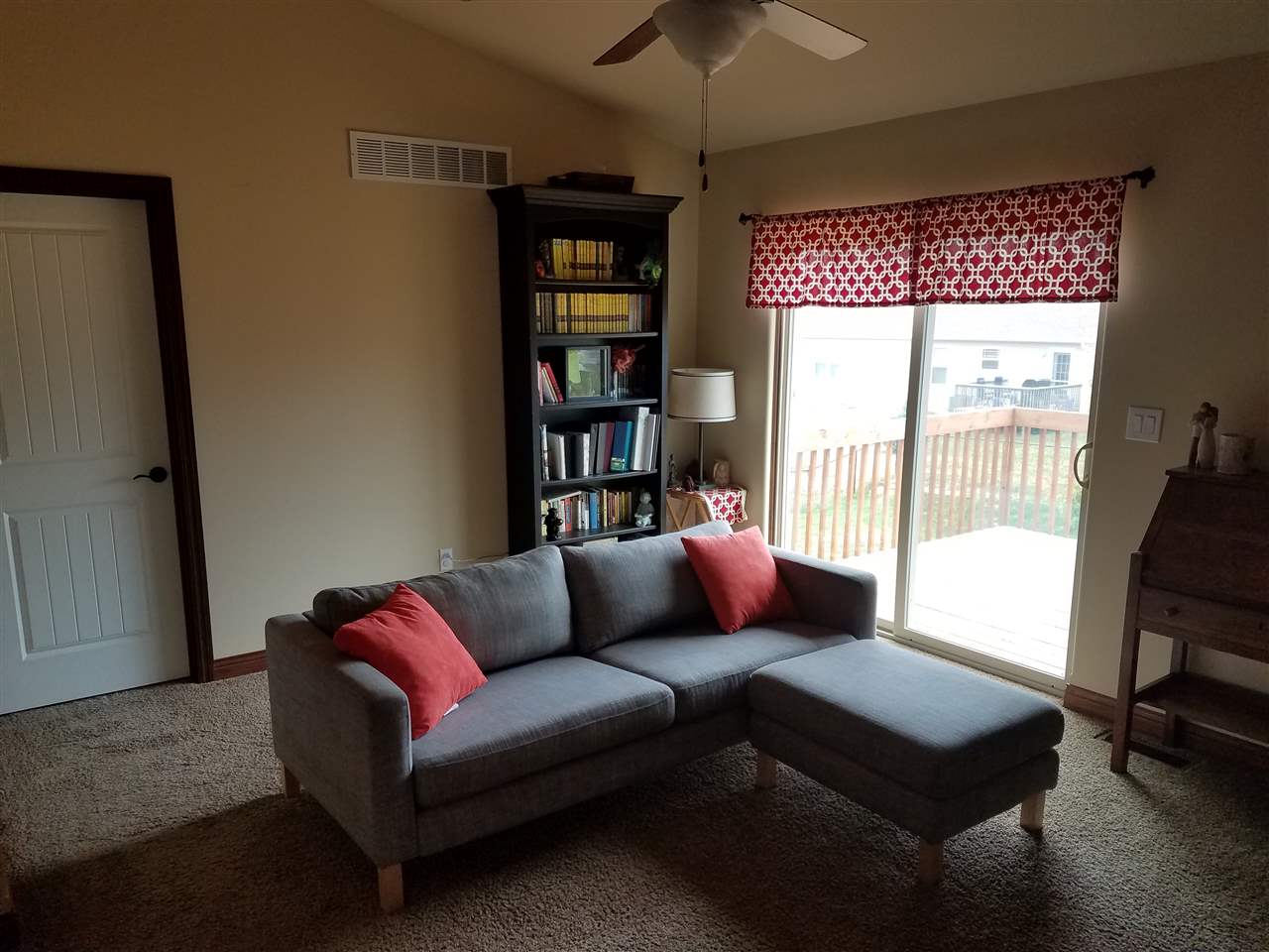 137 North Park Ridge Road North Liberty, IA 52317 - Photo 2 of 24 Gallery Image 2