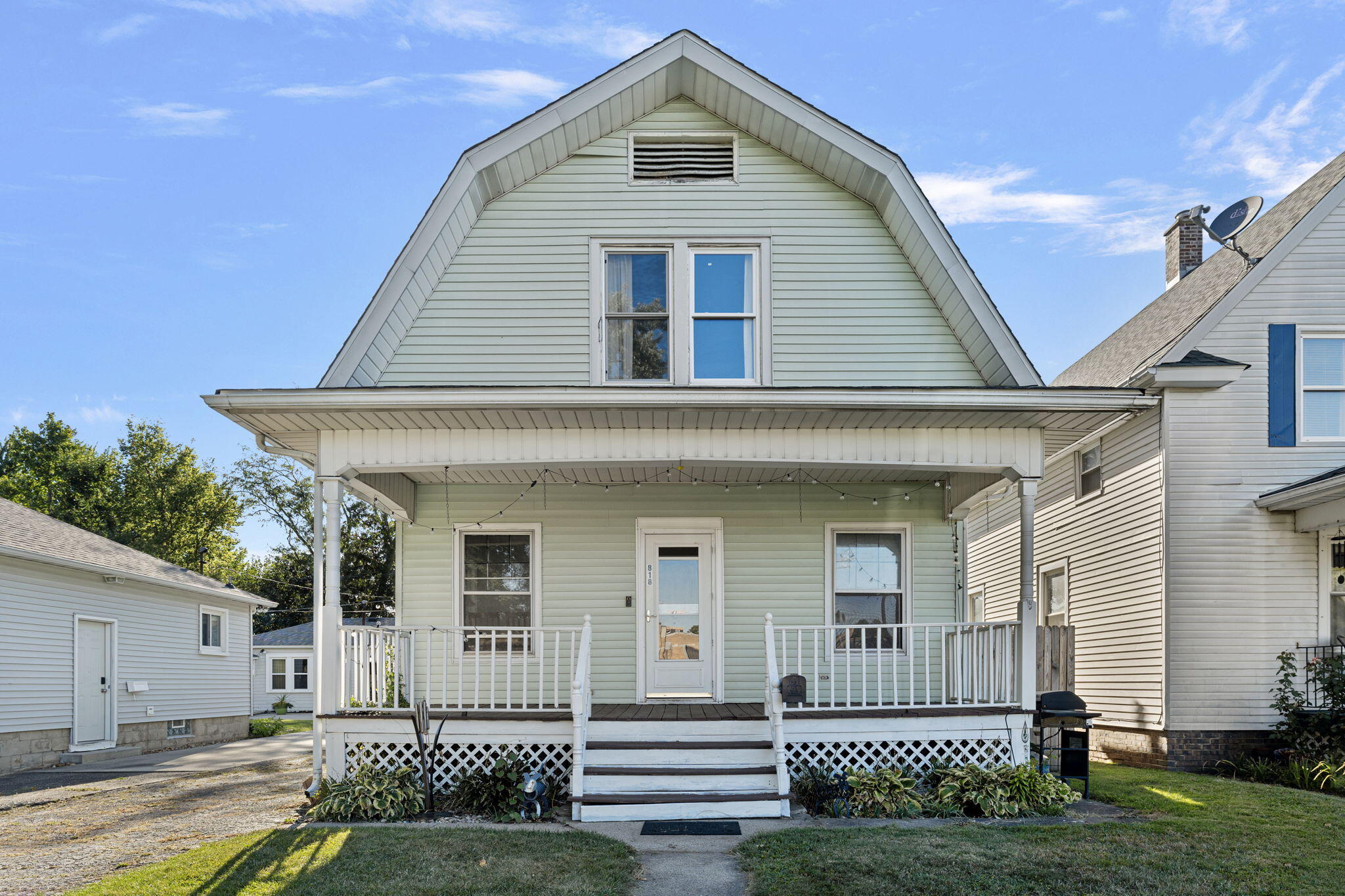 818 E Street La Porte, IN 46350 - Photo 1 of 18 2048x1365