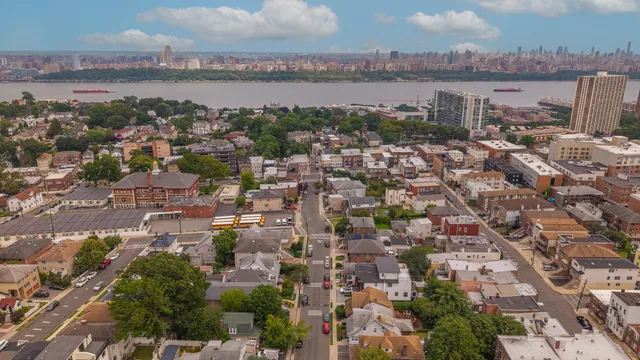 $1,250,000 | 238 Jersey Avenue, Cliffside Park, NJ 07010