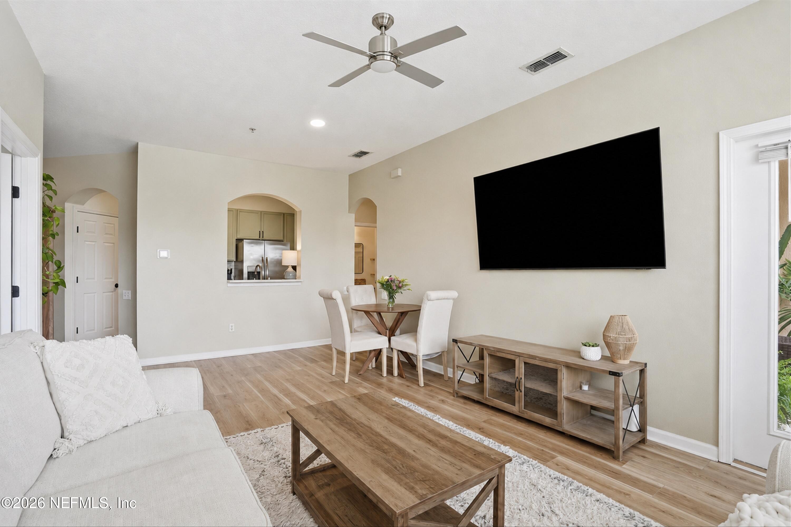 7990 Baymeadows Road, Unit 727 Jacksonville, FL 32256 - Photo 10 of 28 12-New-4