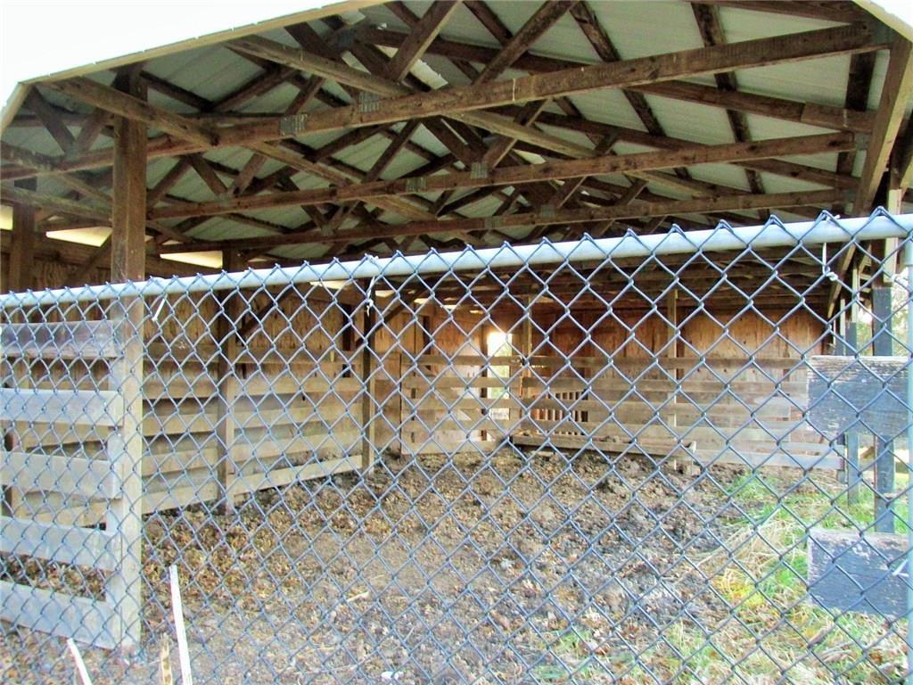 247 Cottom Road Scottdale, PA 15683 - Photo 13 of 18