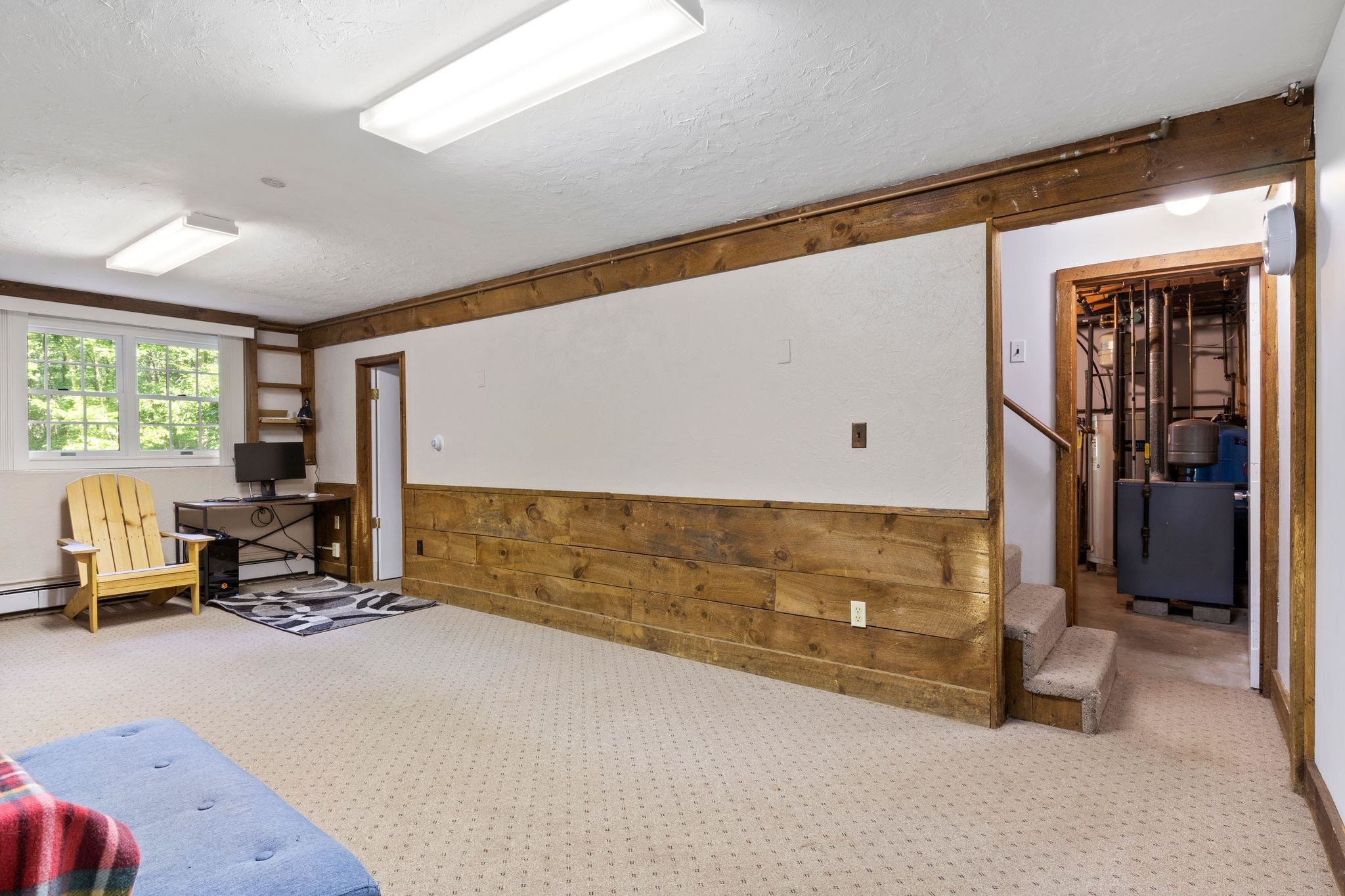 46 Woodridge Road Durham, NH 03824 - Photo 38 of 60