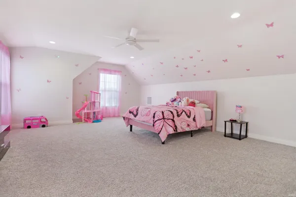 $589,900 | 3539 Sand Drive, Newburgh, IN 47630