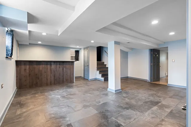 $554,900 | 2115 Kenilworth Avenue, Berwyn, IL 60402