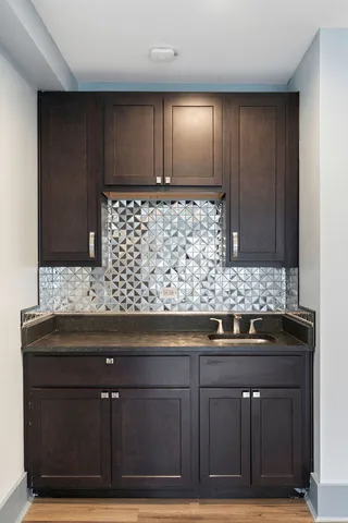 $554,900 | 2115 Kenilworth Avenue, Berwyn, IL 60402