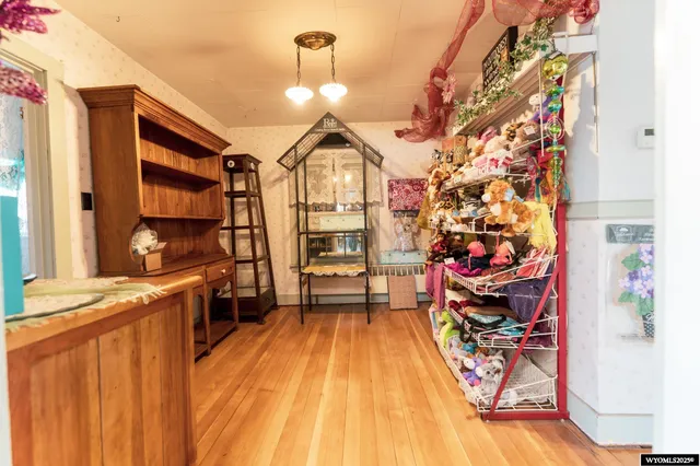 $425,000 | 654 West Main Street, Lander, WY 82520