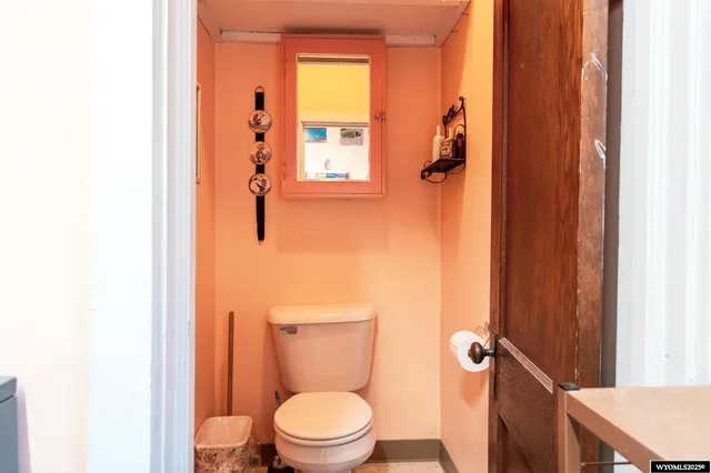 $425,000 | 654 West Main Street, Lander, WY 82520