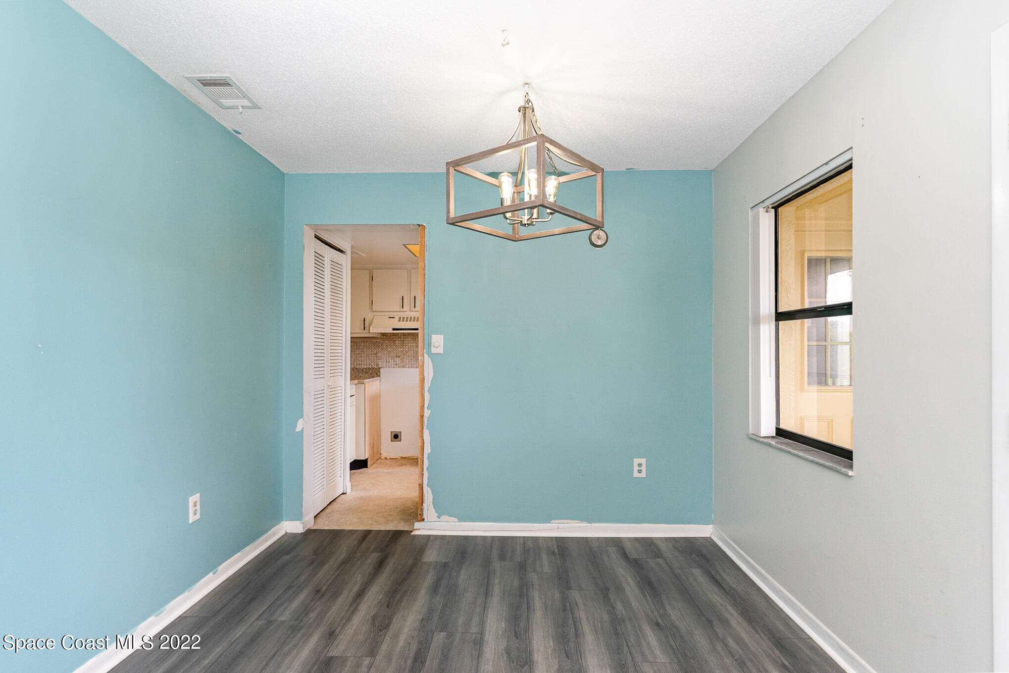 500 Catalina Road, Unit 306 Cocoa Beach, FL 32931 - Photo 8 of 21 Dining Room