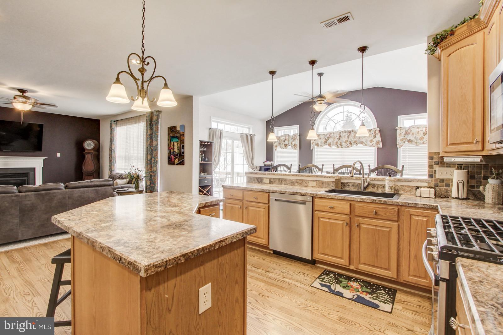 439 Countryside Road Seven Valleys, PA 17360 - Photo 5 of 31 Gallery Image 5