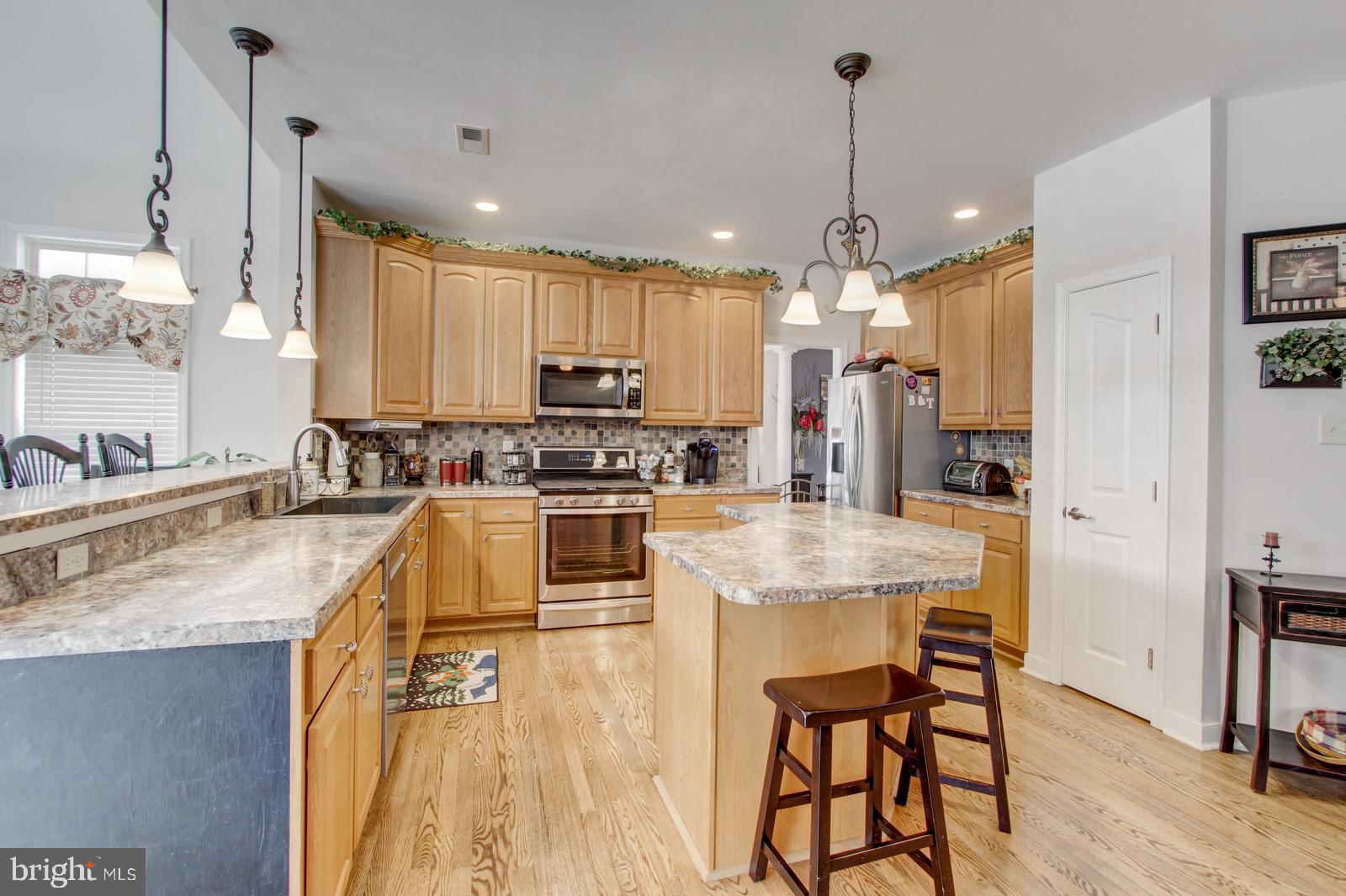 439 Countryside Road Seven Valleys, PA 17360 - Photo 6 of 31 Gallery Image 6