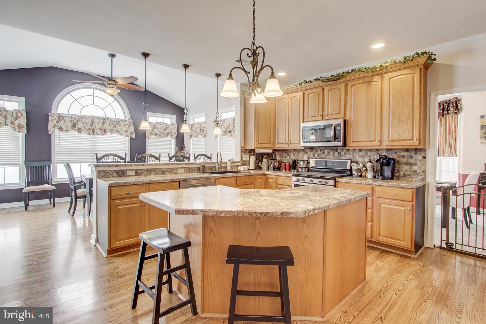 439 Countryside Road Seven Valleys, PA 17360 - Photo 7 of 31 Gallery Image 7