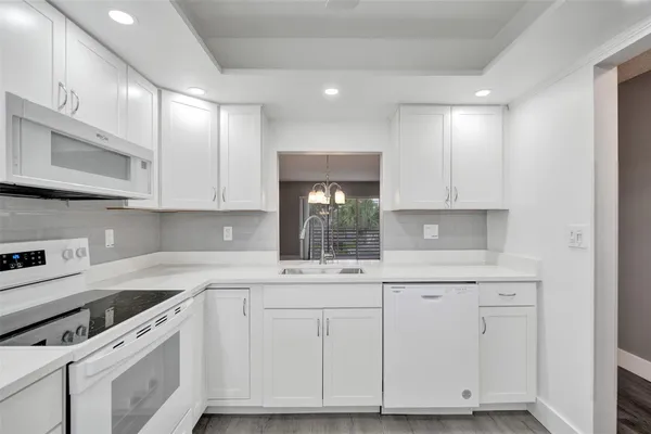 $2,600 | 1541 South Ocean Boulevard, Unit 309, Pompano Beach, FL 33062