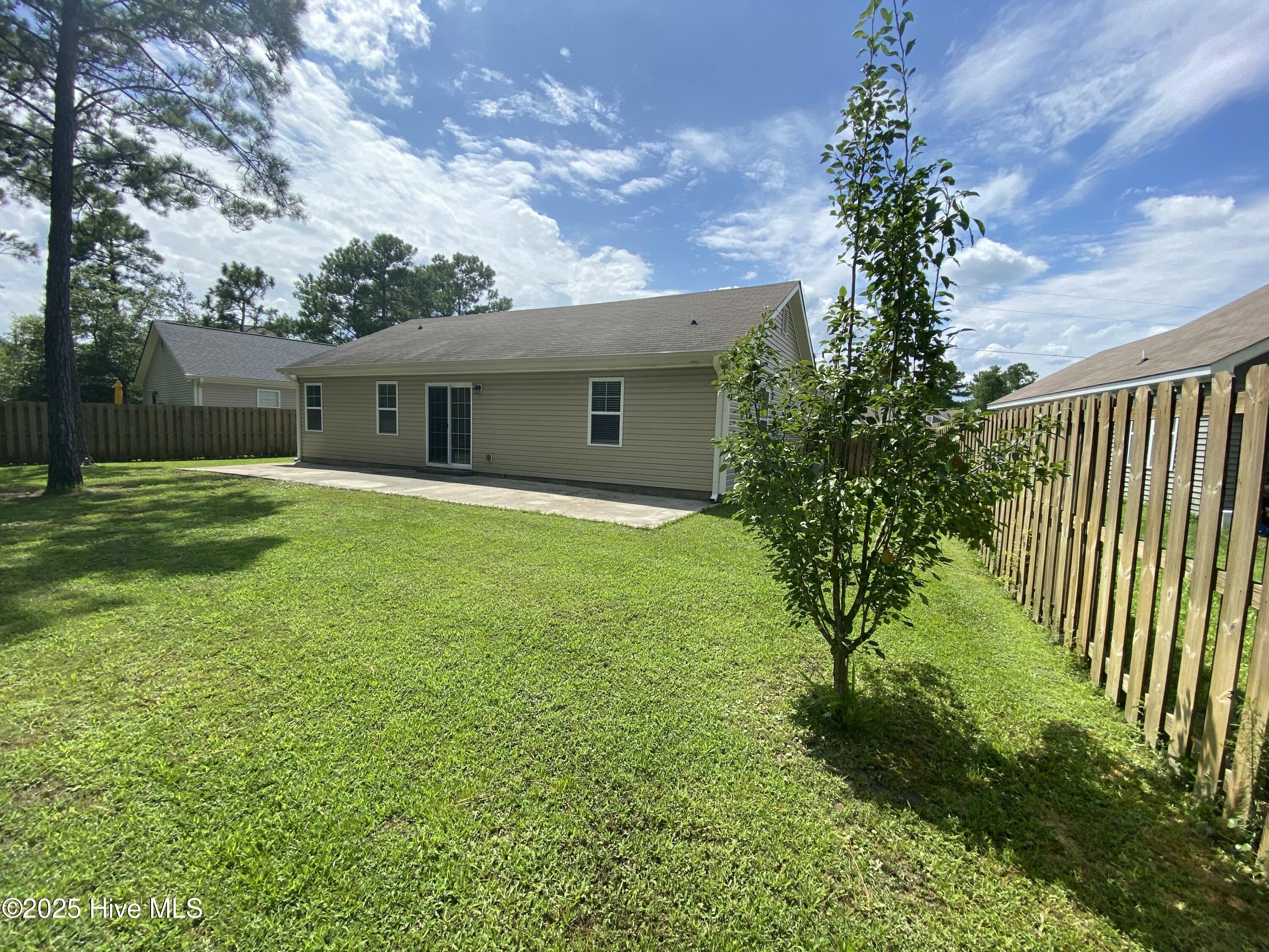 404 Ridgeway Drive Sneads Ferry, NC 28460 - Photo 22 of 23