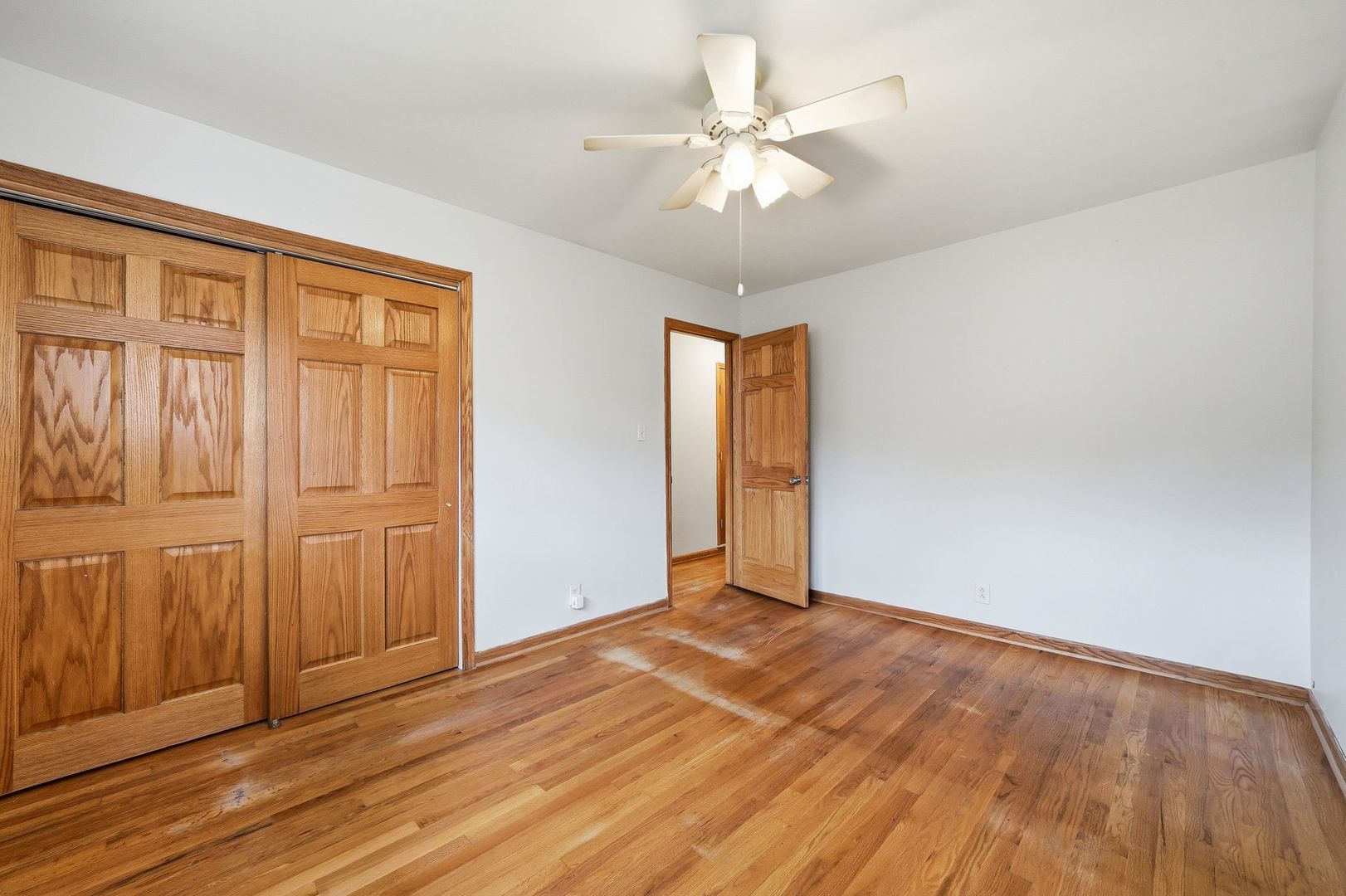 5835 Reba Street Morton Grove, IL 60053 - Photo 19 of 41