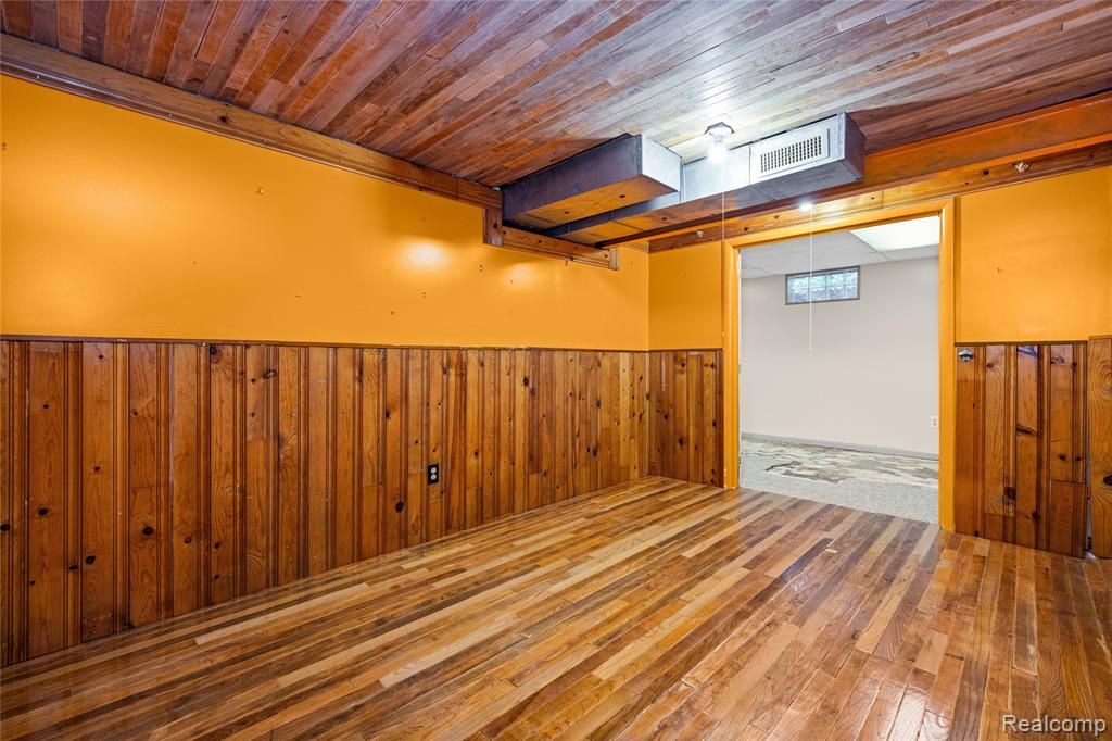 760 Waterbury Road Highland, MI 48356 - Photo 41 of 62