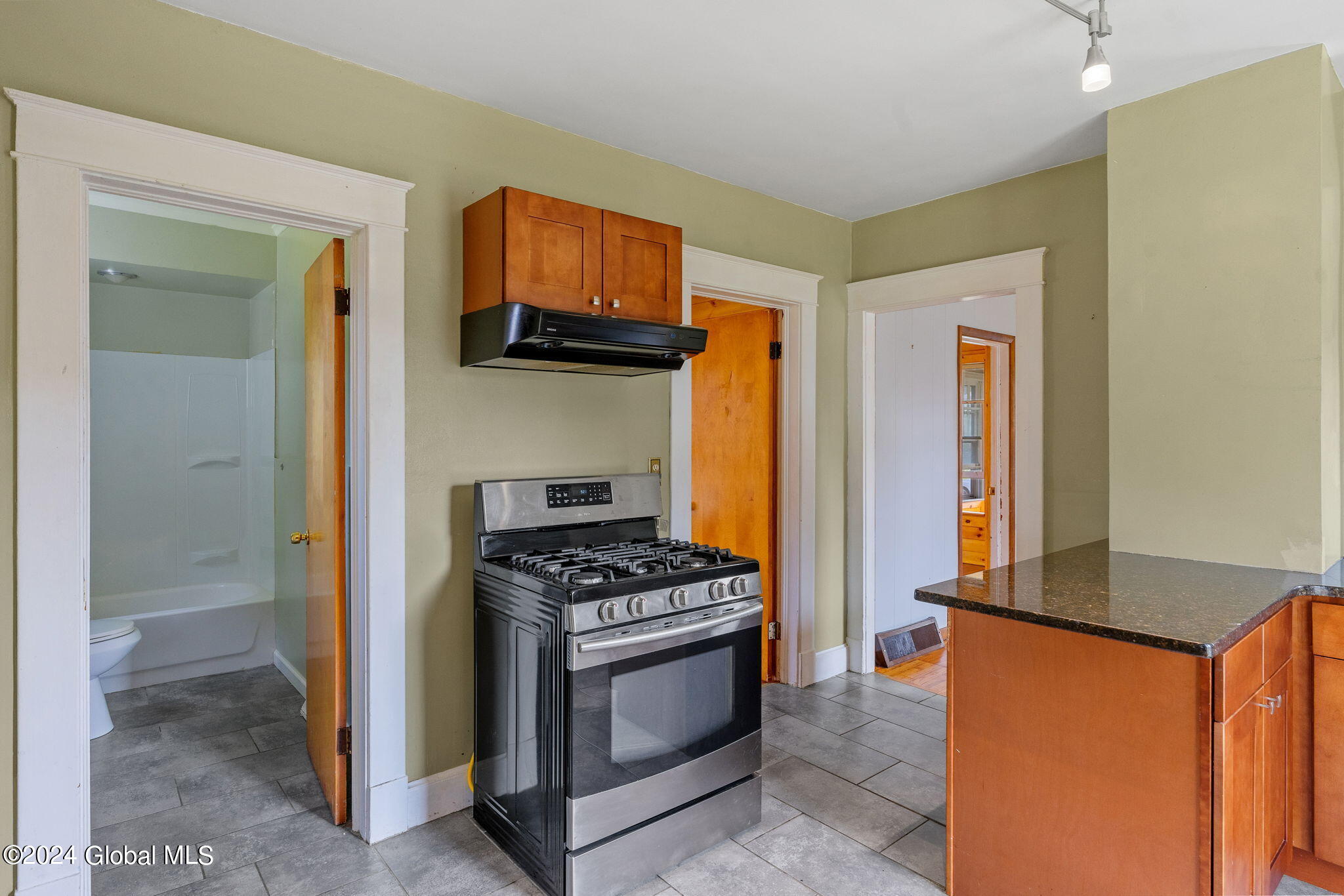 138 Sand Creek Road Colonie, NY 12205 - Photo 12 of 31 12