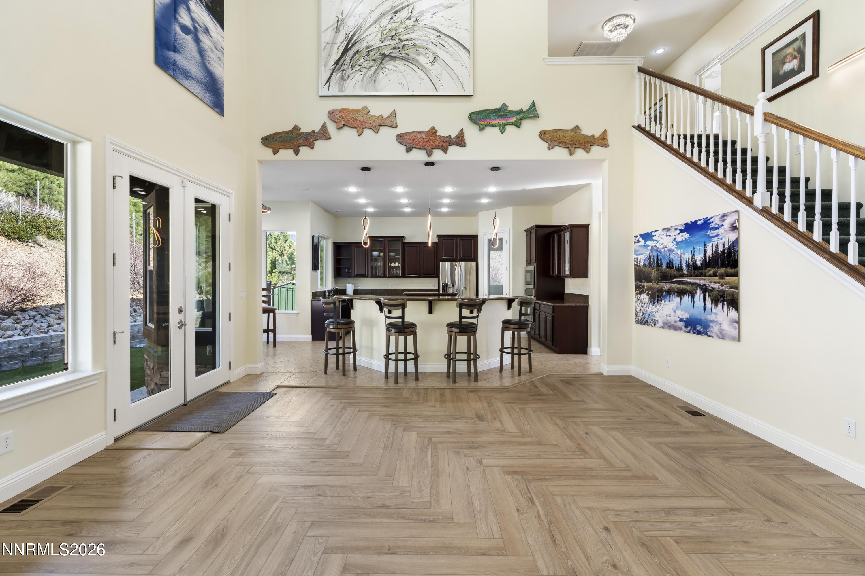 7655 Aspen Creek Road Washoe Valley, NV 89704 - Photo 6 of 27 Living/Kitchen