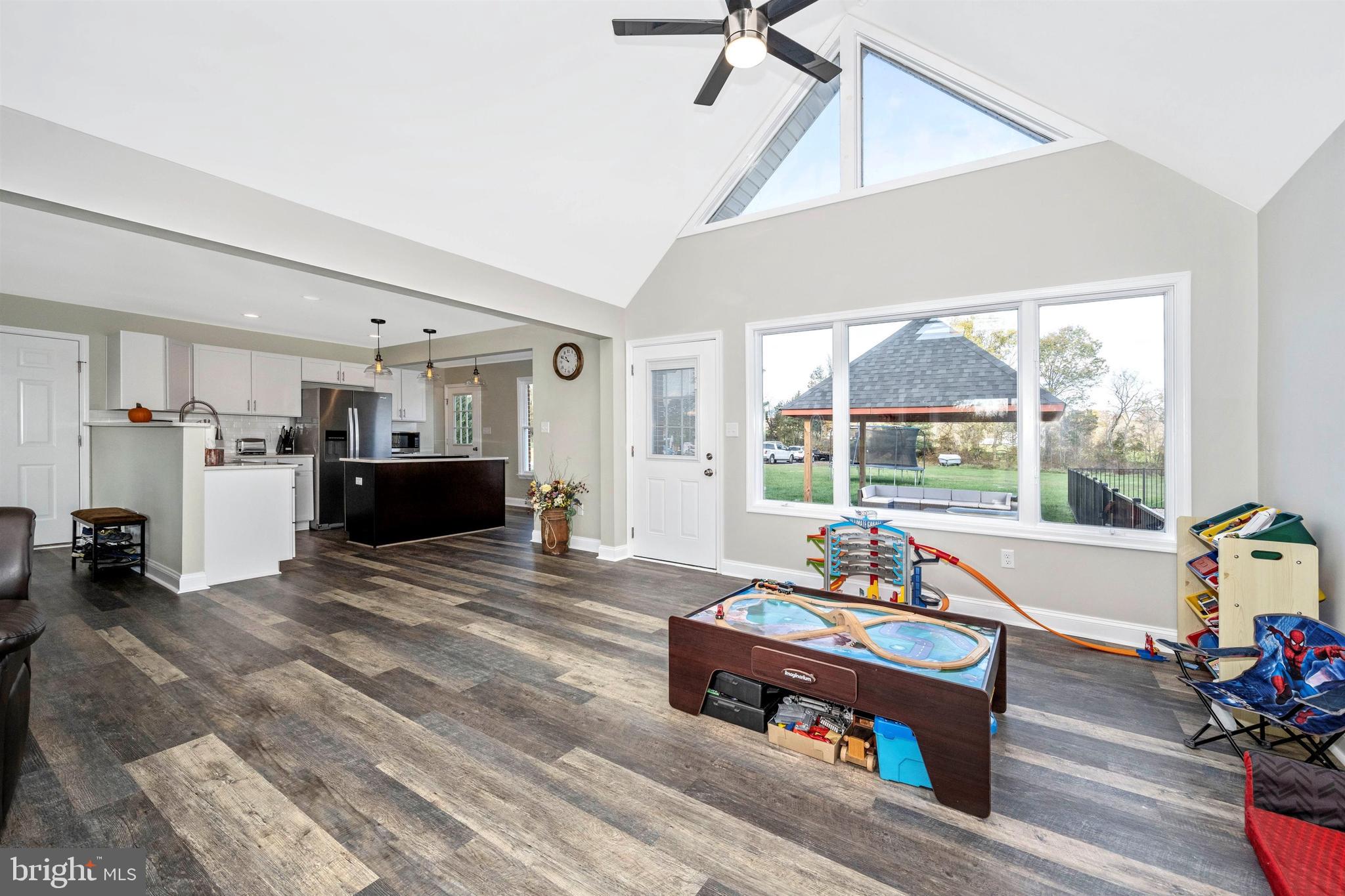 11868 Angleberger Road Thurmont, MD 21788 - Photo 9 of 51 Gallery Image 9