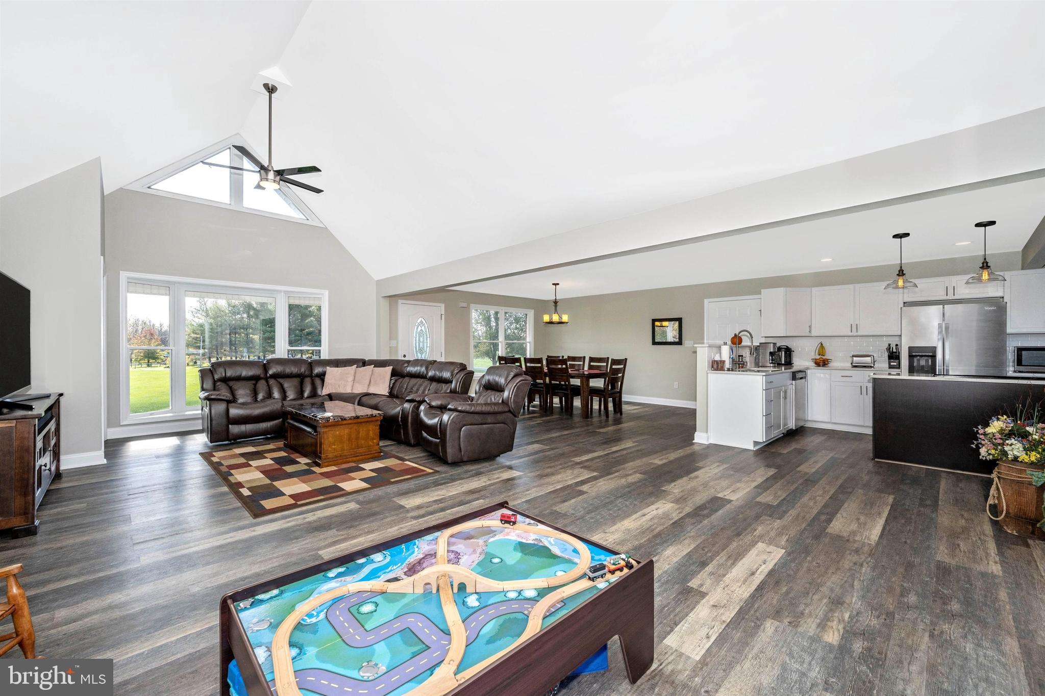 11868 Angleberger Road Thurmont, MD 21788 - Photo 10 of 51 Gallery Image 10