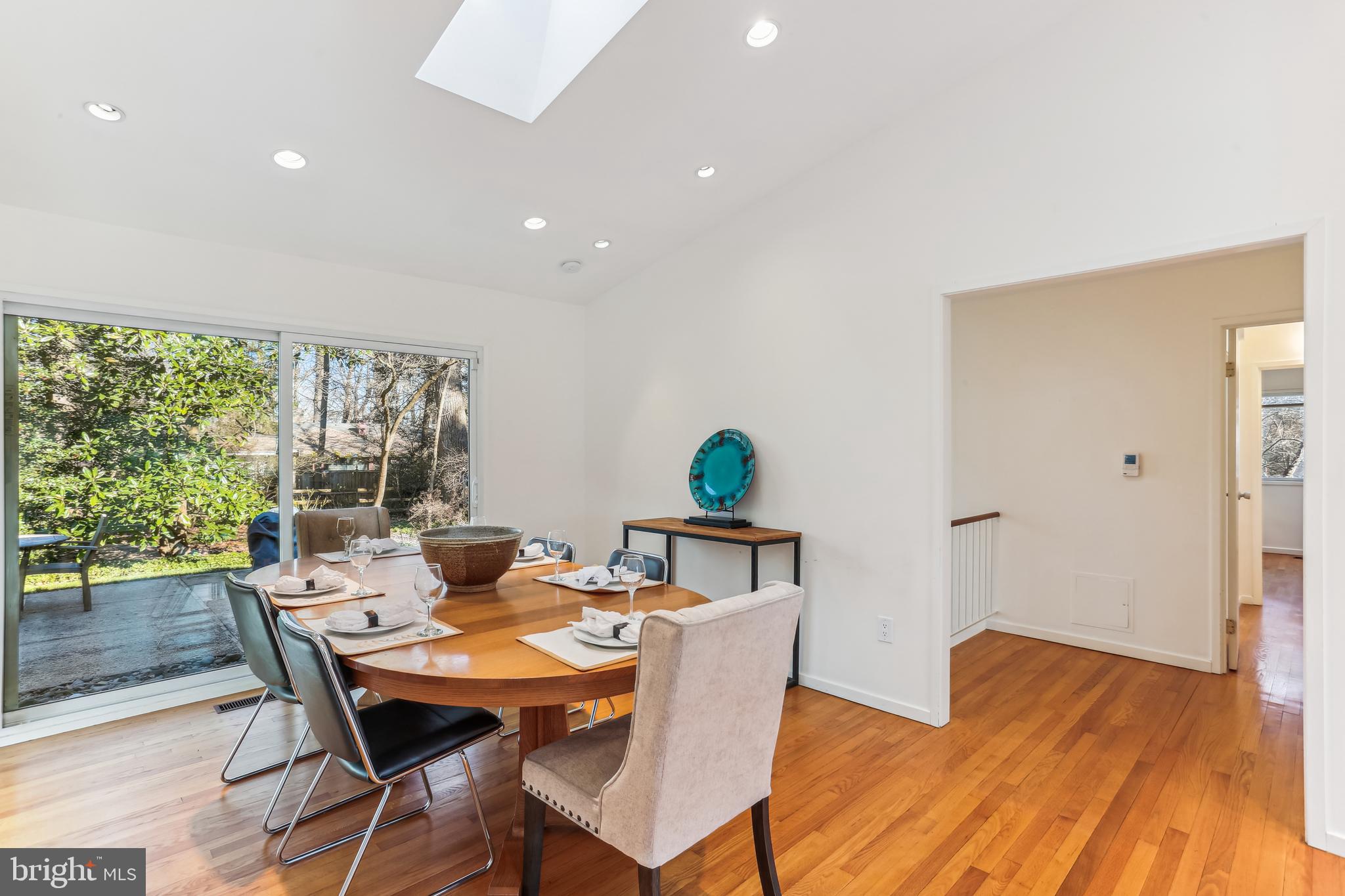 8011 Glenmore Spring Road Bethesda, MD 20817 - Photo 21 of 45