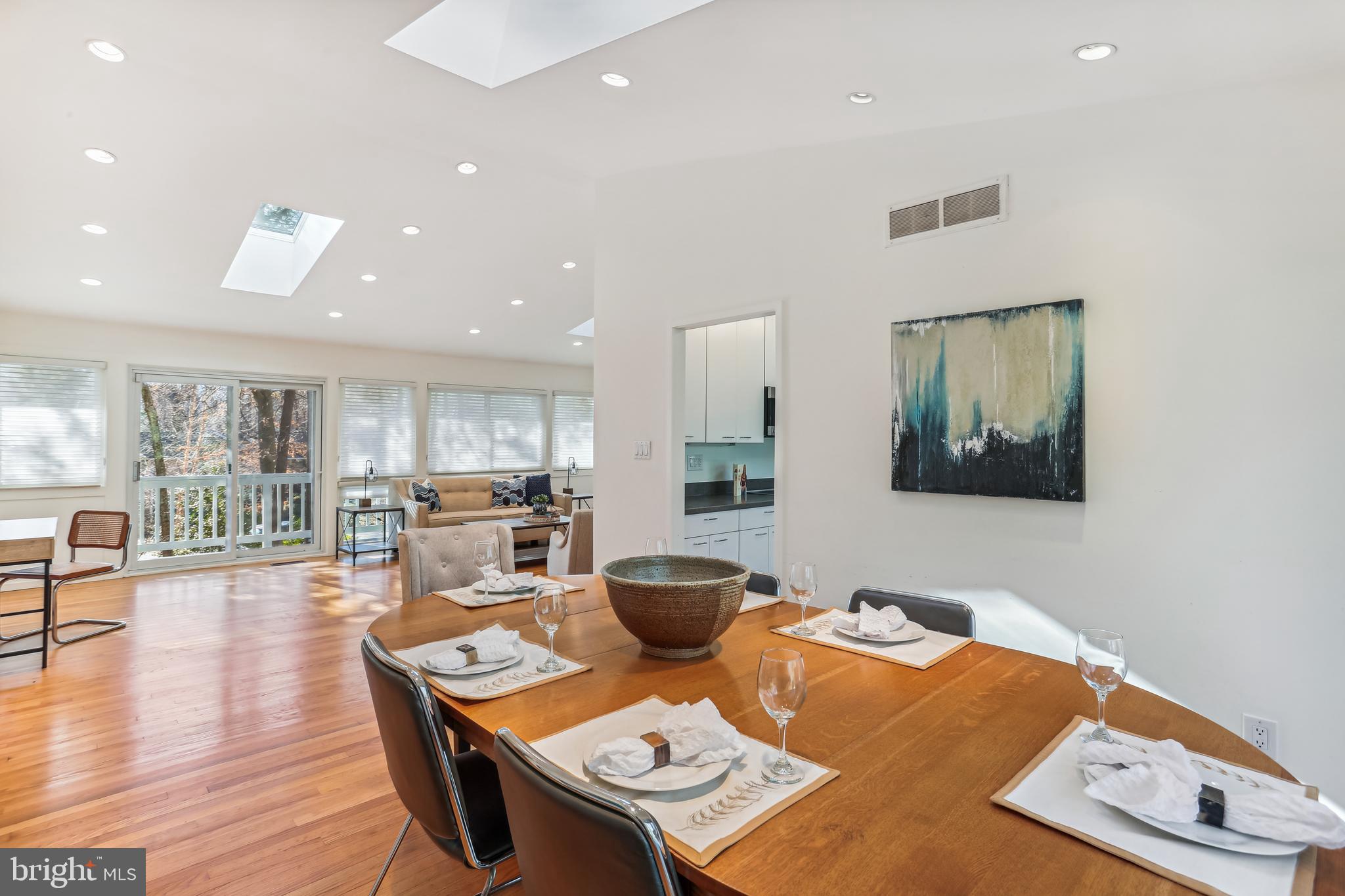 8011 Glenmore Spring Road Bethesda, MD 20817 - Photo 22 of 45