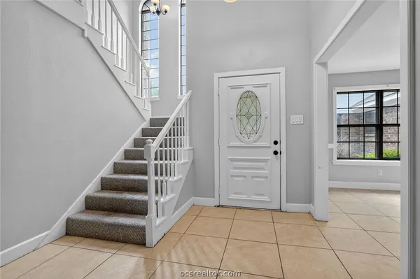 $395,000 | 2341 West Briargate Drive, Bryan, TX 77802