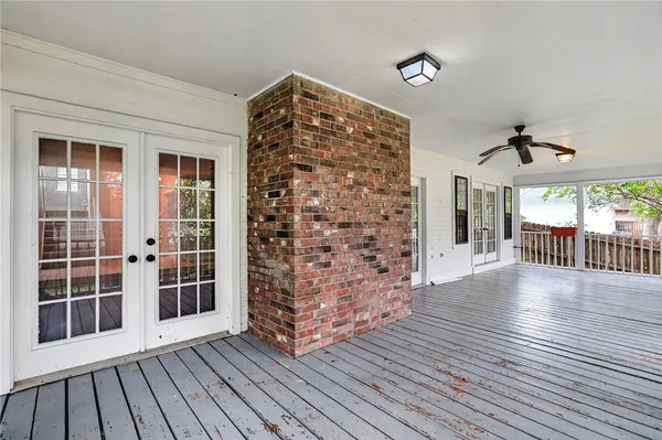 $395,000 | 2341 West Briargate Drive, Bryan, TX 77802