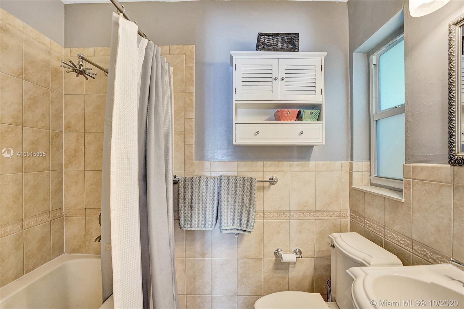 759 Northeast 87th Street Miami, FL 33138 - Photo 17 of 28 Master Bath