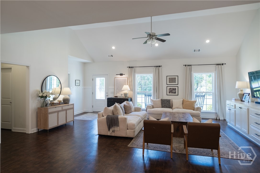 102 Wilson Circle Springfield, GA 31329 - Photo 11 of 32 Gallery Image 11
