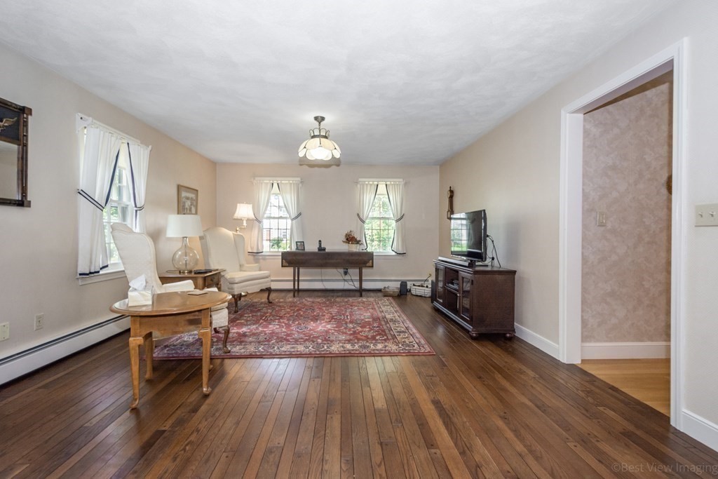 32 Squirrel Hill Road Acton, MA 01720 - Photo 12 of 27