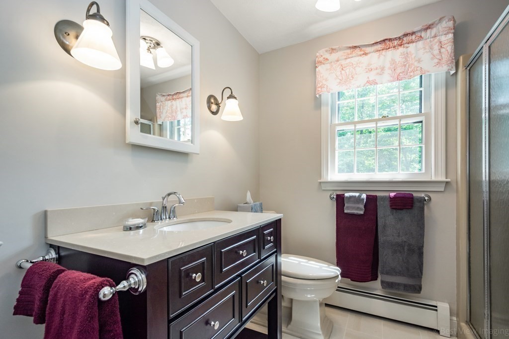 32 Squirrel Hill Road Acton, MA 01720 - Photo 17 of 27
