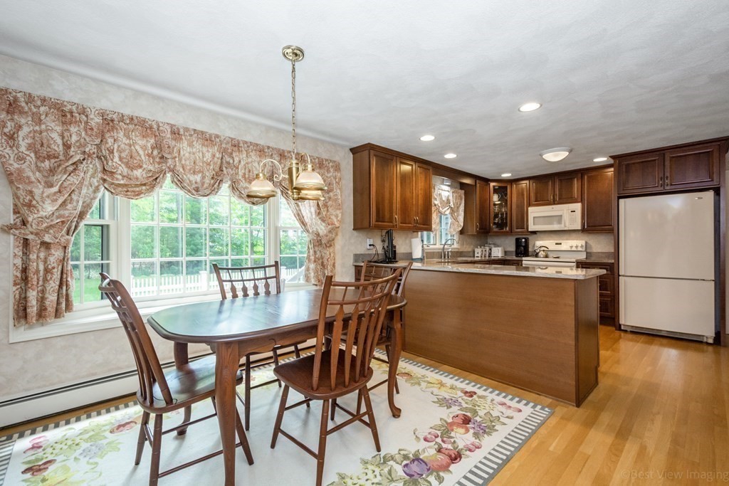 32 Squirrel Hill Road Acton, MA 01720 - Photo 9 of 27