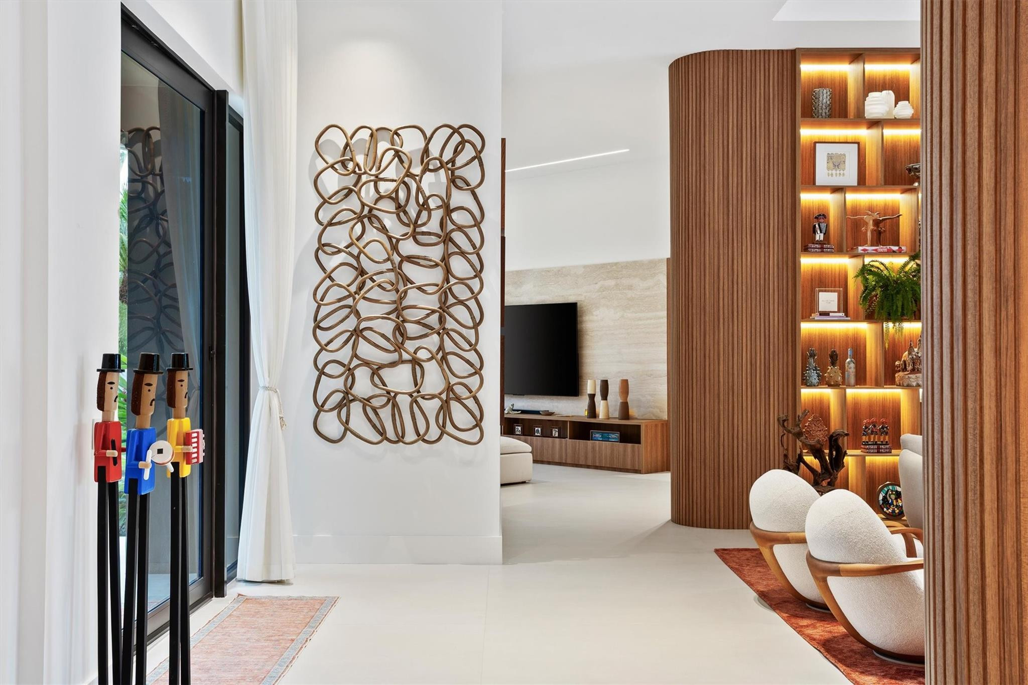 3340 Paddock Road Weston, FL 33331 - Photo 12 of 68 a living room with furniture and a flat screen tv