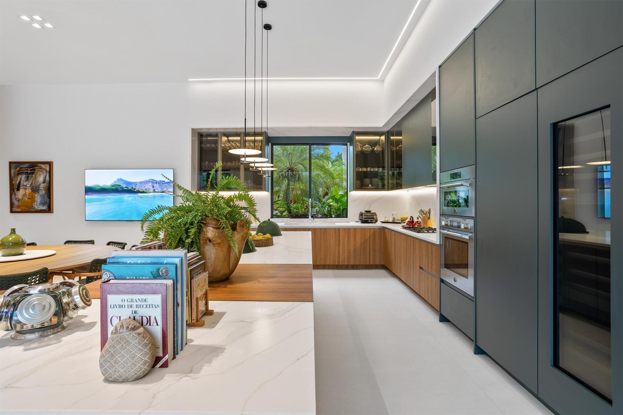 3340 Paddock Road Weston, FL 33331 - Photo 17 of 68 Photo 17