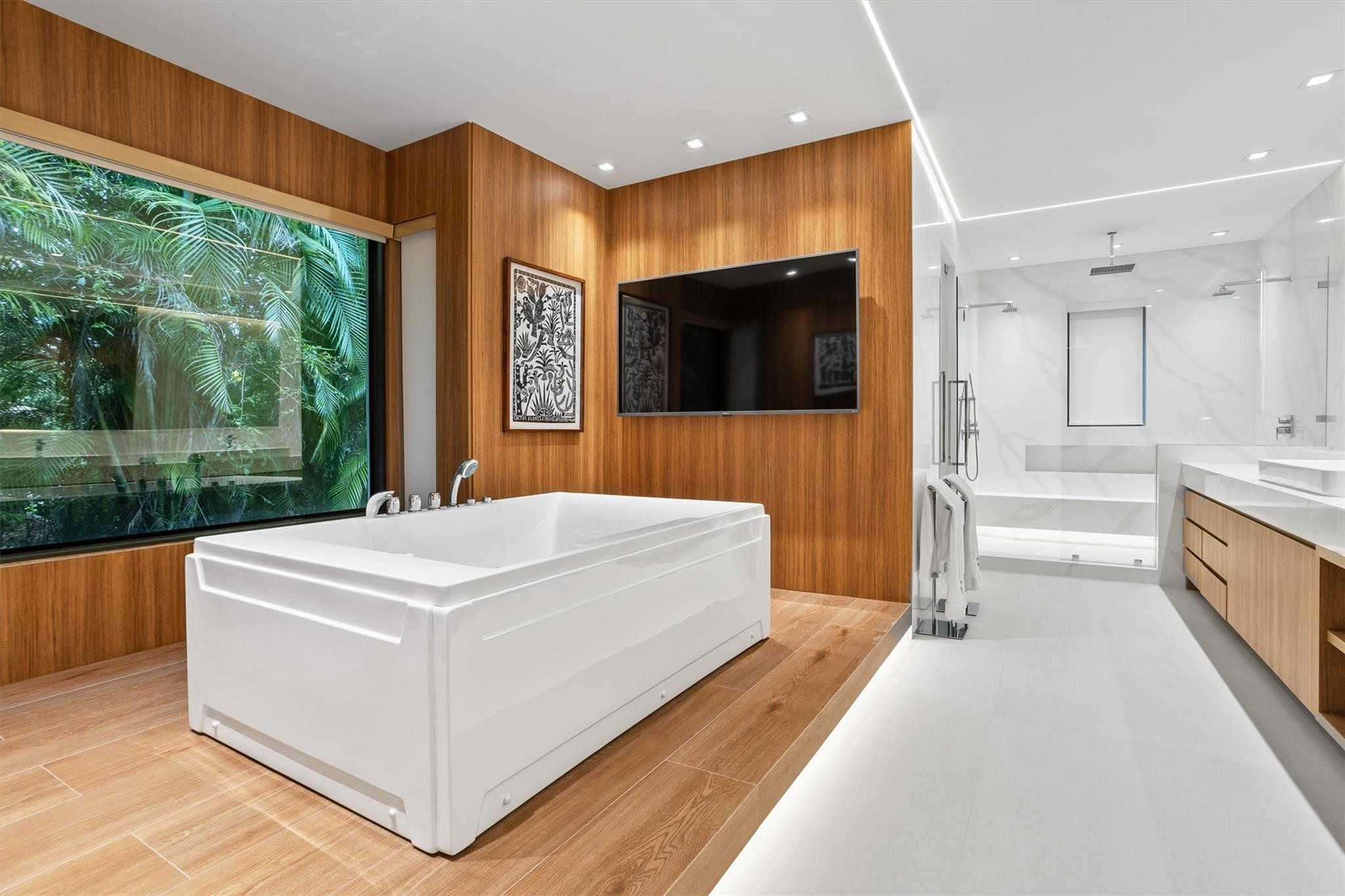 3340 Paddock Road Weston, FL 33331 - Photo 44 of 68 a view of hotel room and balcony