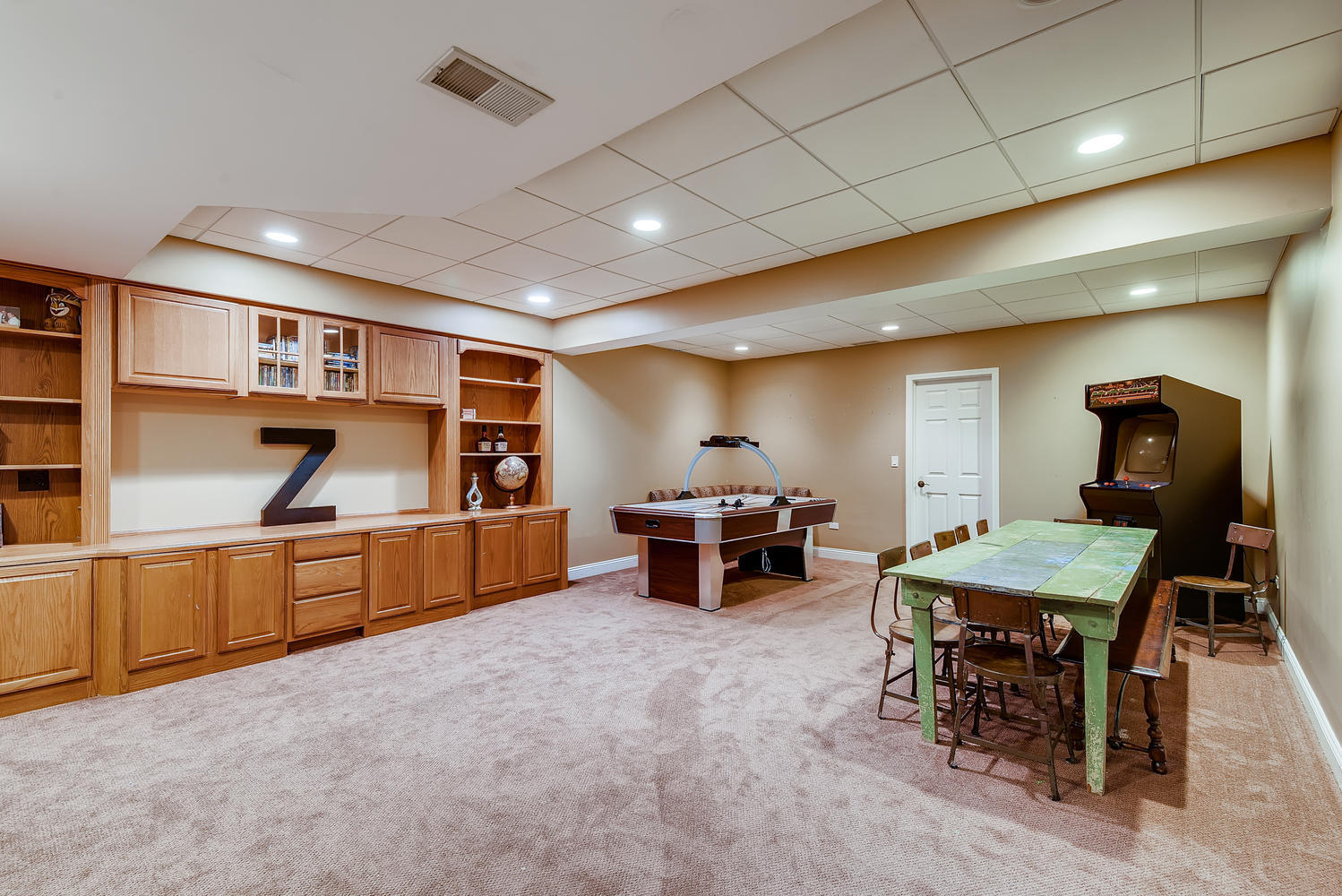 290 Maplewood Road Riverside, IL 60546 - Photo 23 of 28
