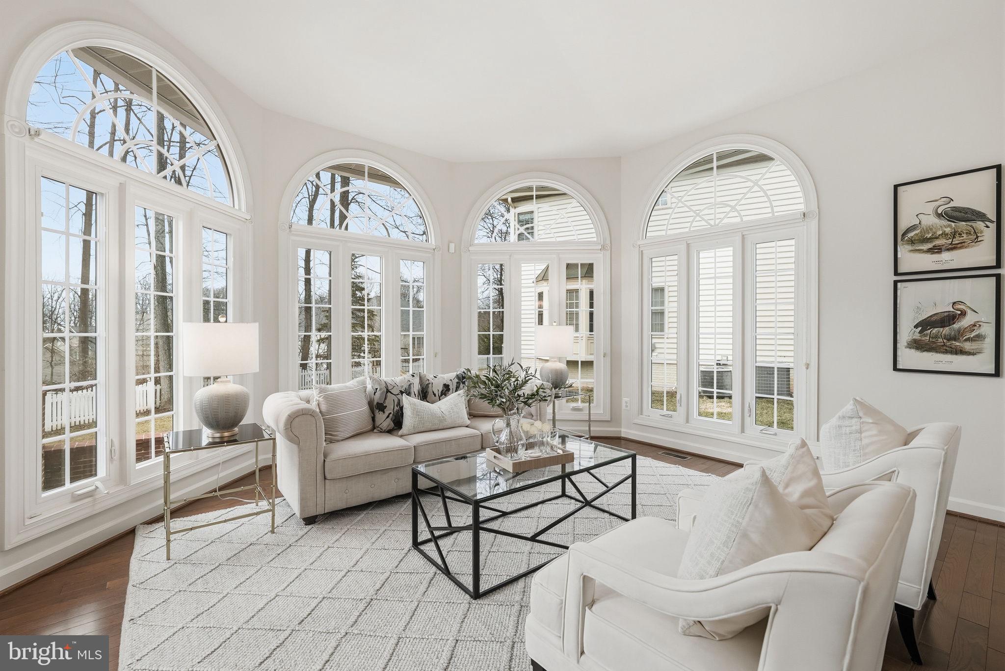 11588 Cedar Chase Road Herndon, VA 20170 - Photo 42 of 81 Sitting Room