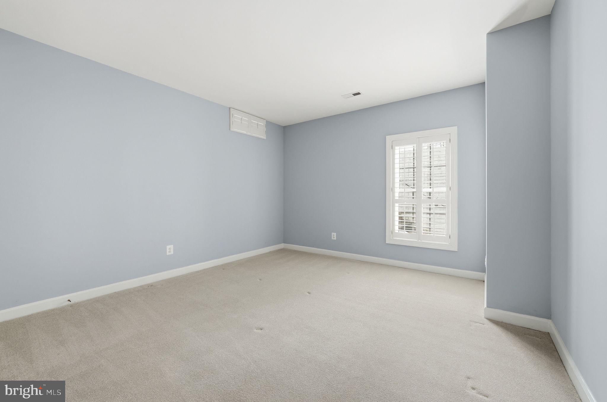 11588 Cedar Chase Road Herndon, VA 20170 - Photo 76 of 81 an empty room with a window