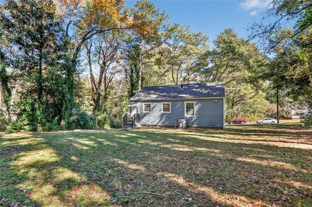 $215,000 | 2019 Grant Road Southwest, Atlanta, GA 30331