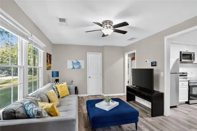 $215,000 | 2019 Grant Road Southwest, Atlanta, GA 30331